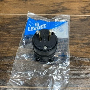 Leviton Plug Vacuum Cleaner Hard Service Cord 18/2 To 12/2 AWG 0.240 - 0.655 In. - Picture 1 of 5