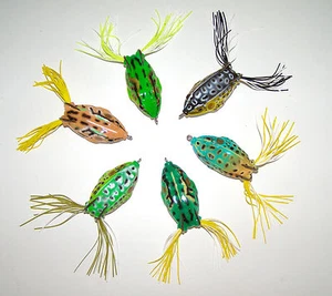 Señuelo de pesca de lubina rana de 2,25 pulgadas Soft Topwater aparejos peces grandes 6 piezas NUEVO - Imagen 1 de 6