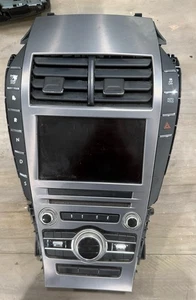 17-20 LINCOLN MKZ CENTER CONSOLE SCREEN DISPLAY RADIO MODULE HP5T-14G370-GBE OEM - Picture 1 of 6
