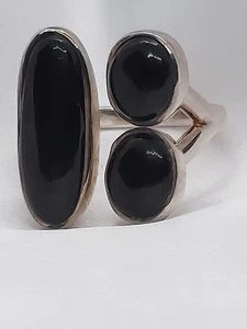 Vintage Sterling Silver Ring 3 Black Onyx Gemstone Sz 9 7.7 Gr Long Ring - Picture 1 of 17
