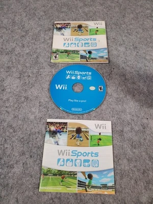 Wii Sports Nintendo Wii, 2006 con funda de cartón Foto 1 de 4