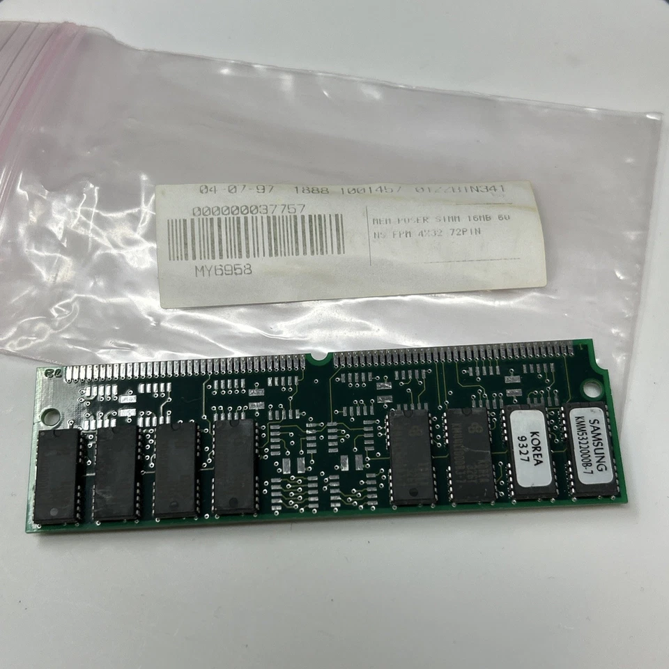 KMM5322000B-7 Samsung 8MB FastPage non-Parity 70ns 5v 72-Pin SIMM Memory Module - Image 1 of 4