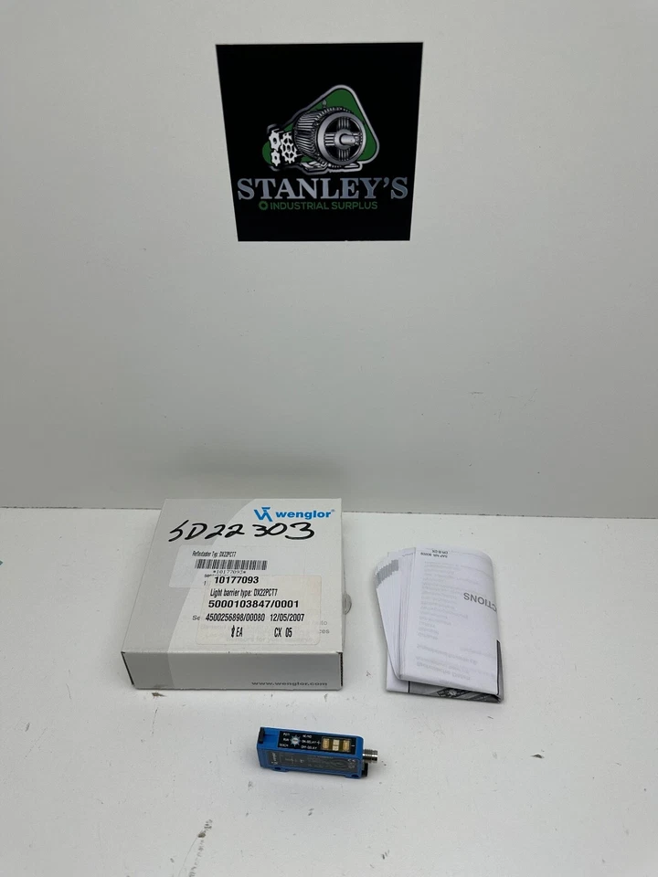 Wenglor DX22PCT7 Reflex Sensor New - Image 1 of 4