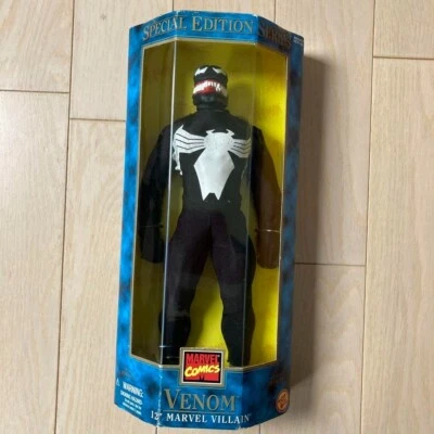 TOYBIZ Marvel Comics Special Edition Venom 12 inch Figure - Image 1 of 4