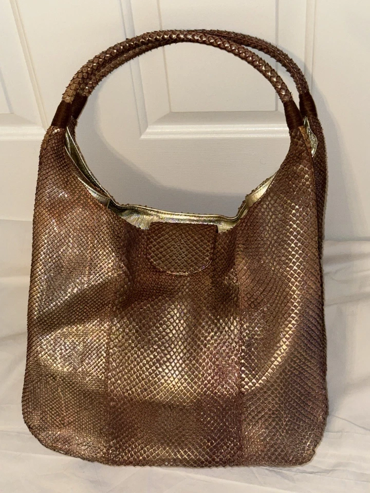 Bolso Hobo Vintage Fatto A Mano Carlos Falchi Bronce Piel de Serpiente Usado en Excelente Condición Foto 1 de 4