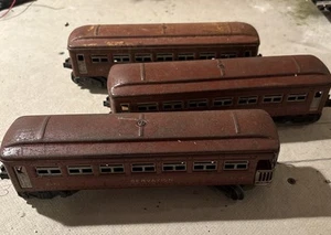 Lionel 2442S Vintage O Tinplate Brown Passenger #2442, 2442, 2443 (Set of 3) - Picture 1 of 24