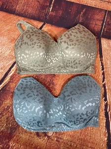 Rhonda Shear 2-pack Women's No Wire Underwire Nylon Spandex Medium Bra - Picture 1 of 8