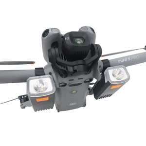 Faretto di ricerca per DJI MINI 5Pro accessori drone lampada di riempimento volo notturno - Foto 1 di 13