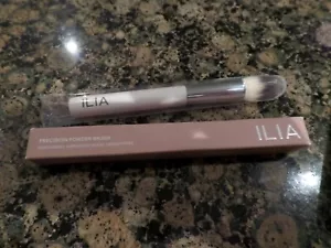 BRAND NEW! ILIA Precision Powder Velvety-Soft Brush, Limited Edition NIB! - Picture 1 of 1