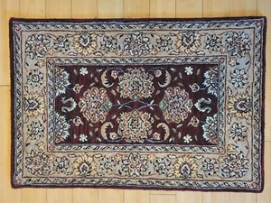 2x3 Burgundy light Gold rug, Brand New, Containing 80% Wool and 20% Silk - Picture 1 of 3