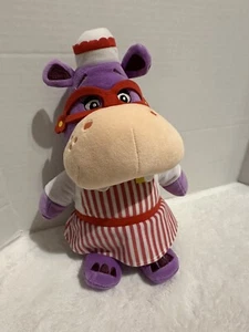 Muñeca de peluche Doc McStuffins enfermera Hallie Hippo juguete de peluche 9" Disney Jr. Just Play - Imagen 1 de 3