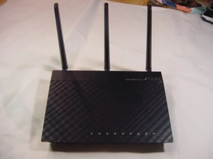 ASUS DOUBLE 450Mbps DUAL BAND N ROUTER RT-N66R - NO POWER CORD - Picture 1 of 5