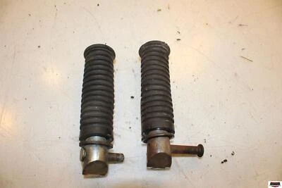 Kawasaki Vulcan VN 800 2004 trasero pasajero reposapiés clavijas juego peldaños par Foto 1 de 3