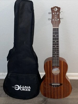 Luna Model UKE TC MAH Tattoo Mahogany Concert Size Acoustic Ukulele & Gig Bag - Image 1 of 4
