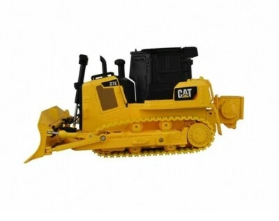 DOZER CAT D7E TRACK-TYPE TRACTOR REMOTE CONTROL MODEL  1:35 SCALE - Image 1 of 4
