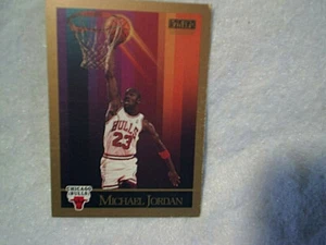 1990-91 MICHAEL JORDAN SKYBOX BASKETBALL CARD #41,chicago bulls,nba,golf swing - Picture 1 of 2