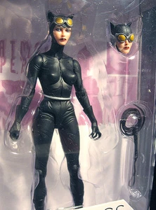 DC: Jae Lee Designer series: CATWOMAN figure - RARE - Picture 1 of 2