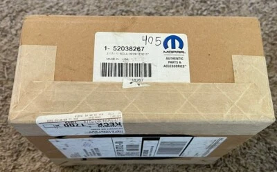 Tapa central de rueda cromada Dodge Ram 52038267 NOS Foto 1 de 2