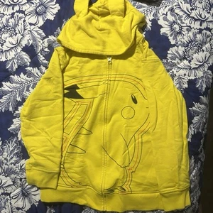Pokémon Pikachu Yellow Youth Size Medium Hoodie - Picture 1 of 6