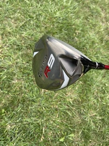 Taylormade R9 Driver / 10.5 Degree / Reg Flex Fujikura Motore 65 Shaft - Picture 1 of 10