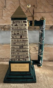 Anheuser-Busch Tausend Jahre Fortschritt 2000 n. Chr. Stein, CS415 - Bild 1 von 17