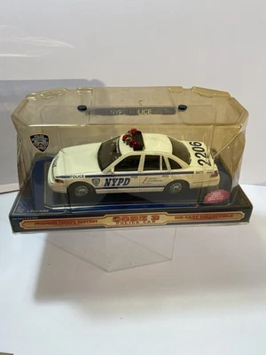NYPD CODE 3 POLICE CAR FORD CROWN VICTORIA 1/24 DIE CAST COLLECTIBLE - Image 1 of 4