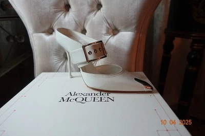 Alexander McQueen белая кожа Mule каблуки 38 новый в коробке - Изображение 1 из 4