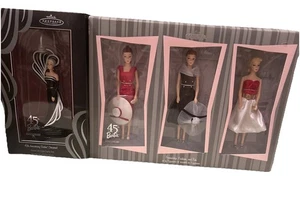 Barbie 45th Anniversary Hallmark Keepsake "Friendship, Fashion, And Fun" 2004 - Bild 1 von 7