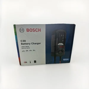 Cargador de batería Bosch C30 - Cargador 3,8A con carga de mantenimiento para batería de coche - Imagen 1 de 4