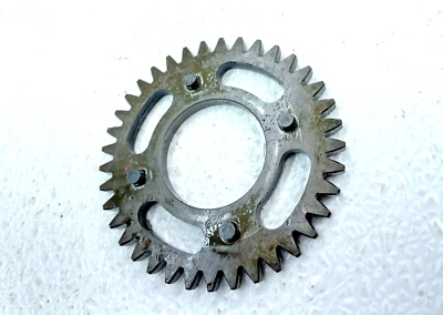 1984 84 Honda Nighthawk CB 700 S CB700SC engine oil pump drive gear Foto 1 de 4