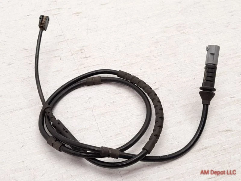 Sensor de desgaste de pastillas de freno traseras BMW 328i 328xi 335xi 335i F30 2014 34356792292 Foto 1 de 4