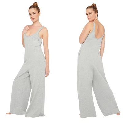 NUEVO CON ETIQUETAS SAVAGE x FENTY Essential Mono Relajado XL Gris Sin Mangas Pierna Ancha Foto 1 de 4