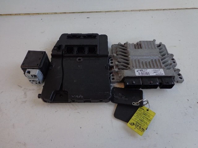 CENTRALINA INIEZIONE Renault Grand Scénic II (JM) 2005 8200542288 / S122326107A - Immagine 1 di 1