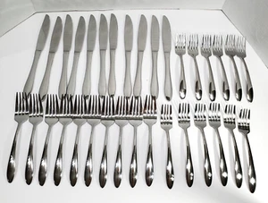 Vintage Walco 95 Flatware Silverware Dinner & Salad Forks Knives Lot of 34 - Picture 1 of 16