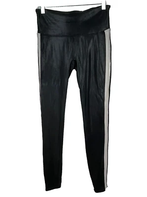 Leggings Spanx negros de imitación de cuero con rayas laterales blancas grandes $110 Foto 1 de 4