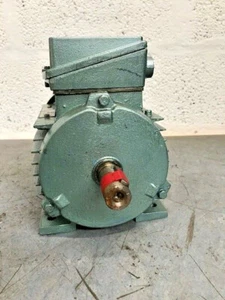 Bevi Wright Ltd Motor 5016419-049 SG90L2 2.2Kw RPM 2860 B1695/6 3 Phase - Picture 1 of 7