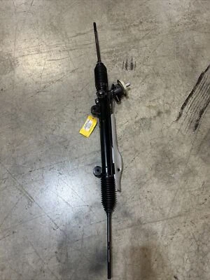 2012 12 CHEVROLET IMPALA Steering Gear Power Rack And Pinion  - Image 1 of 3