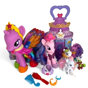 6 My Little Pony Einhörner Hasbro - Rarität Boutique Schloss Spielset - Zubehör - Bild 1 von 24