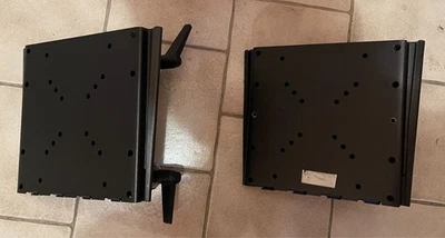 2 TV-Halterungen mit Stativ-Befestigungsklammern - Bild 1 von 2