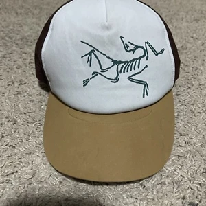 Arc’teryx Bird Curved Brim Brown Snap Back Trucker Hat Adjustable - Picture 1 of 8