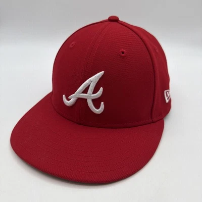 New Era 59Fifty men's Atlanta Braves cap size 7-1/8 fitted All Red - Image 1 of 4