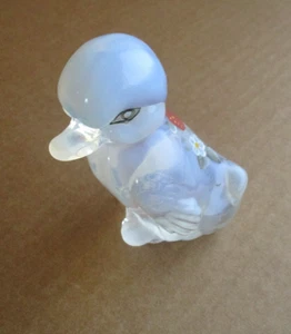 Vintage Fenton Blue Duckling Figur SIGNIERT handbemalt Erdbeeren klar - Bild 1 von 8