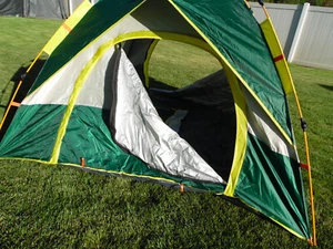 Tienda Pop Up Instantánea Sin Marca 2 Personas 7' x 6' x 46" Alto 3431 - Imagen 1 de 8