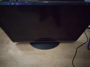 Grundig Fernseher 41,3 Zoll mit Hdmi - Bild 1 von 5