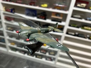 Avion Corgi AA 33701 Heinkel HE 111 H-3 - Foto 1 di 6