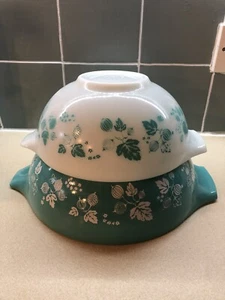 Vintage 50s Pyrex Cinderella Bowls Gooseberry Turquoise Blue Nesting Set x2 - Picture 1 of 10