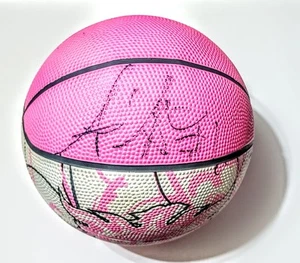 Amare Stoudemire SIGNED Basketball New York Knicks Small Pink Girl Ball 🏀 - Picture 1 of 8