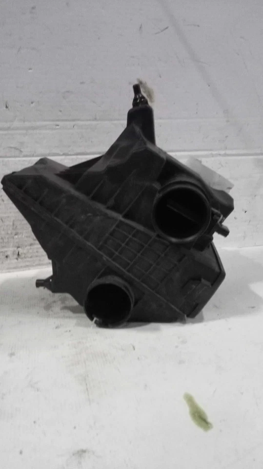 2016 Nissan NV200 Air Cleaner Assembly OEM 165003LM0A 138k Miles Foto 1 de 4