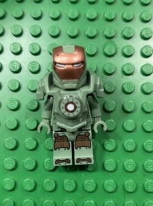 LEGO minifigure Scuba Iron Man sh213 Marvel Avengers 76048 Iron Sub Attack - Picture 1 of 3