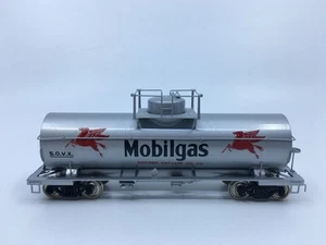 HO Precision Scale Company 15666 Brass Mobilgas Silver 10,000 Gallon Tank Car - Picture 1 of 10